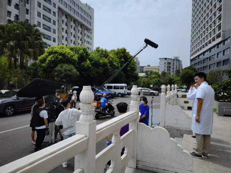 阿合奇县广告片拍摄公司低成本实现高规格制作的诀窍